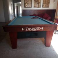 Aramith Pool Table