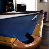 9 Foot 3 Piece Pool Table